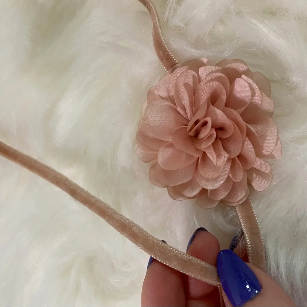 ᴇᴜᴄ ᴠᴇʟᴠᴇᴛ ᴡʀᴀᴘ ꜱᴇʟꜰ-ᴛɪᴇ ᴄᴀᴍɪʟʟɪᴀ ꜰʟᴏᴡᴇʀ ᴄʜᴏᴋᴇʀ - Picture 7 of 13